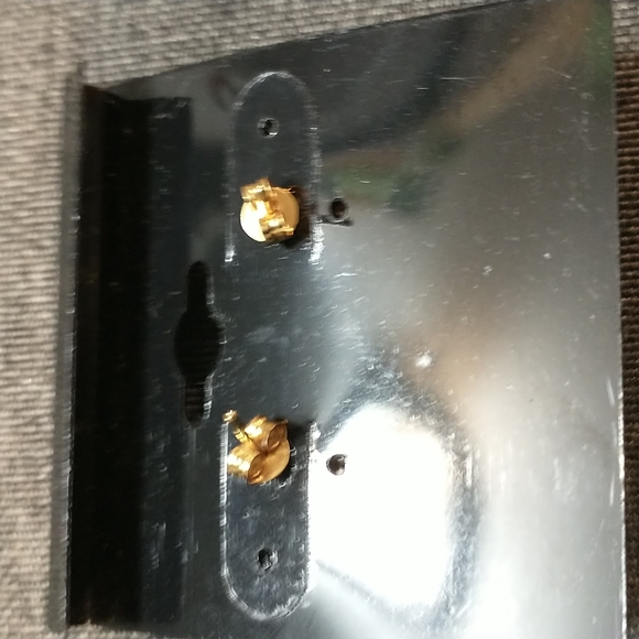 Pretty Earrings - Picture 2 of 2